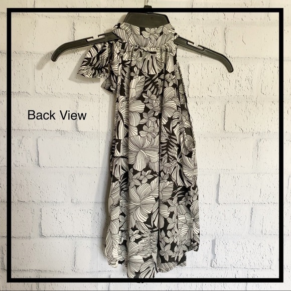 PAPER CRANE Black/White Tie Neck Sleeveless Blouse - Picture 3 of 6